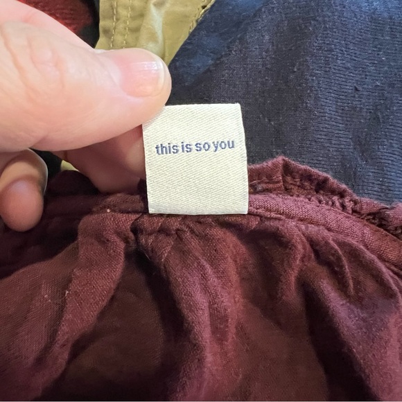 Old Navy Women’s Ruffled Long Sleeved Burgundy String Tie Blouse - Picture 10 of 11